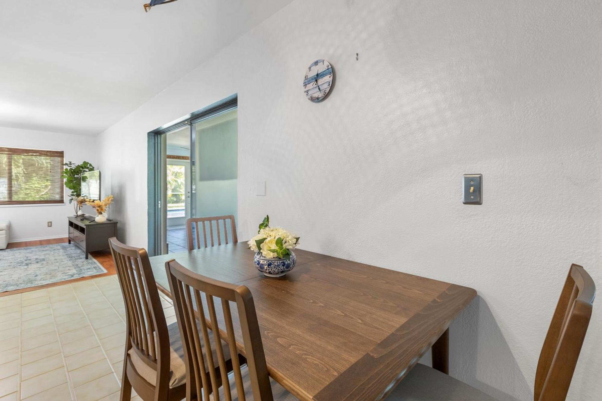Relaxing Coastal Comfort - Heated Pool Clearwater Bagian luar foto